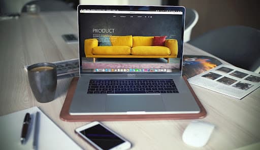Top 4 E-Commerce Trends to Keep You in Business
